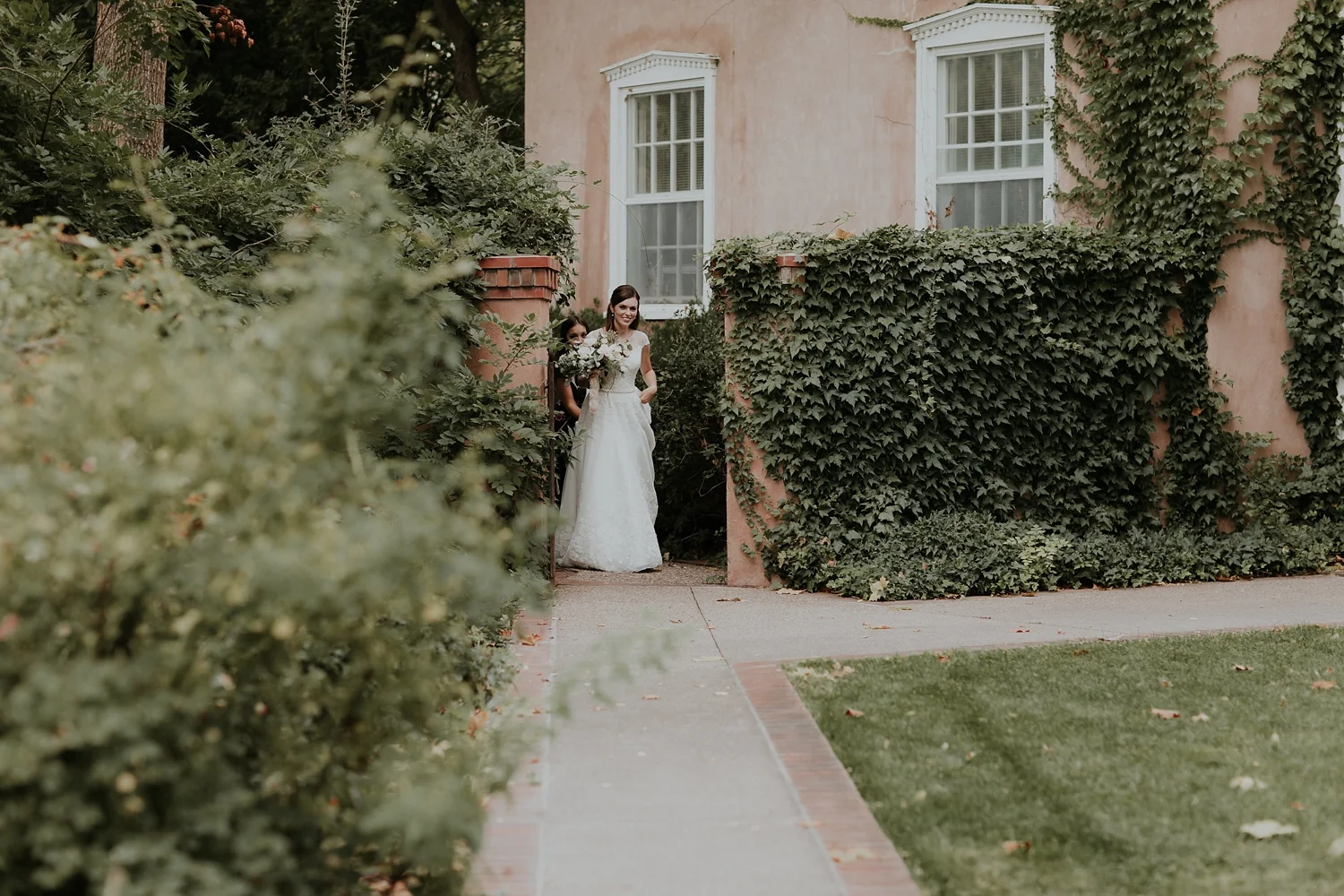 Alicia+lucia+photography+-+albuquerque+wedding+photographer+-+santa+fe+wedding+photography+-+new+mexico+wedding+photographer+-+los+poblanos+albuquerque+wedding+-+natural+toned+los+poblanos+wedding+-+fall+los+poblanos+wedding_0030.jpg