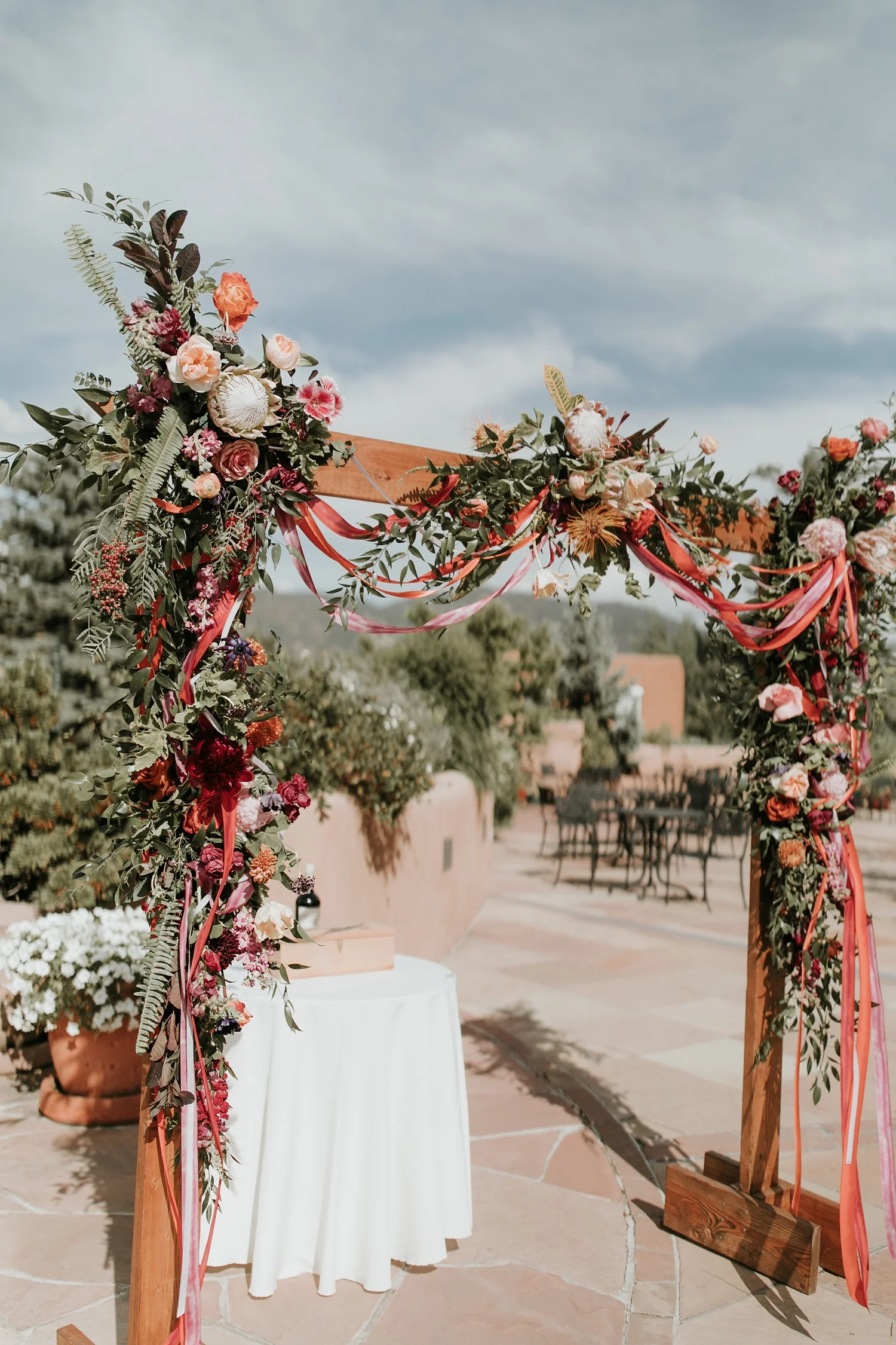 Alicia+lucia+photography+-+albuquerque+wedding+photographer+-+santa+fe+wedding+photography+-+new+mexico+wedding+photographer+-+new+mexico+wedding+-+la+fond+santa+fe+wedding+-+la+fonda+santa+fe+summer+wedding+-+bright+santa+fe+wedding_0056.jpg