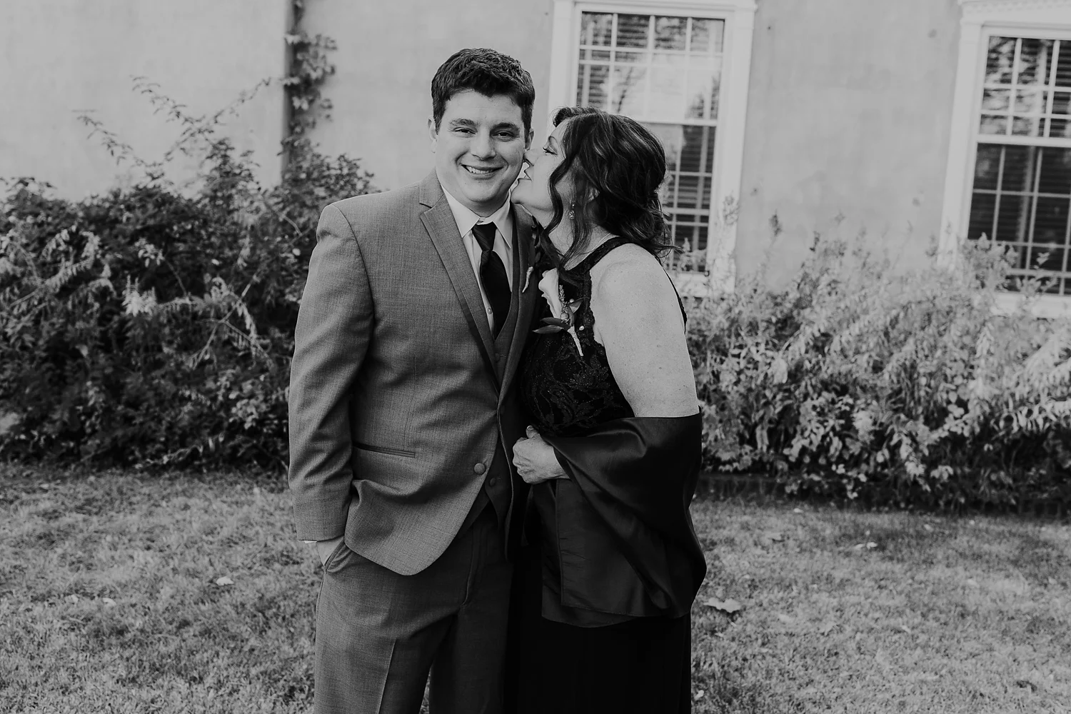 Alicia+lucia+photography+-+albuquerque+wedding+photographer+-+santa+fe+wedding+photography+-+new+mexico+wedding+photographer+-+albuquerque+fall+wedding+-+los+poblanos+albuquerque+-+los+poblanos+wedding+-+los+poblanos+fall+wedding_0041.jpg