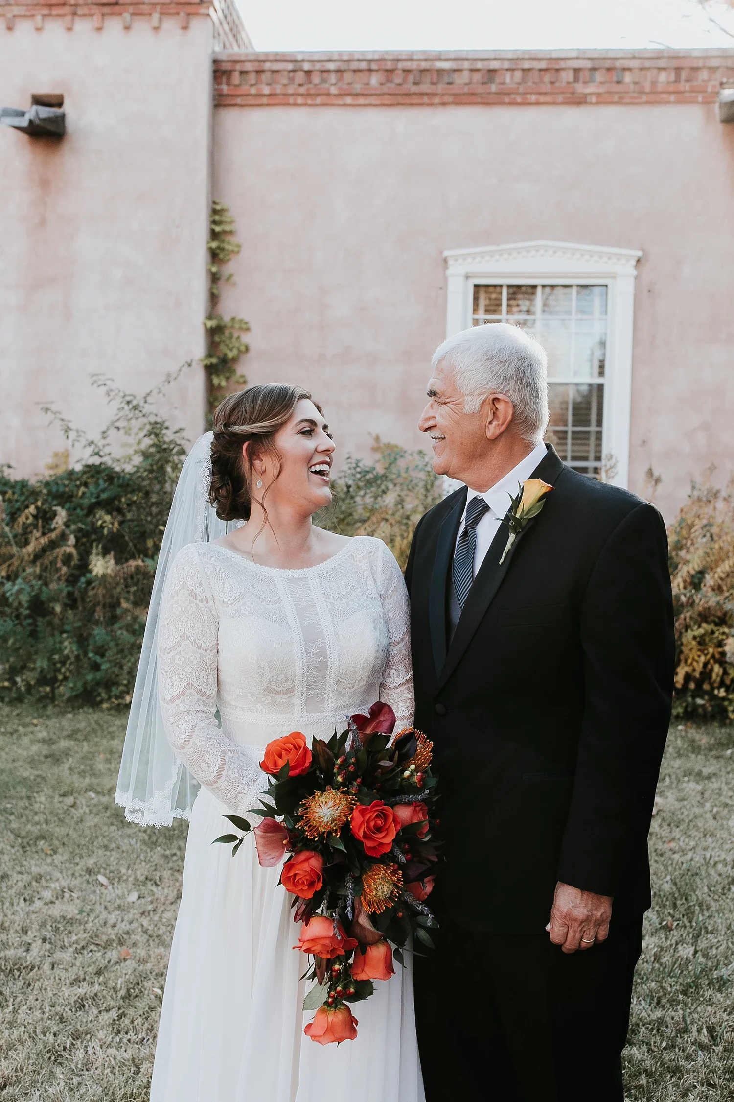 Alicia+lucia+photography+-+albuquerque+wedding+photographer+-+santa+fe+wedding+photography+-+new+mexico+wedding+photographer+-+albuquerque+fall+wedding+-+los+poblanos+albuquerque+-+los+poblanos+wedding+-+los+poblanos+fall+wedding_0039.jpg