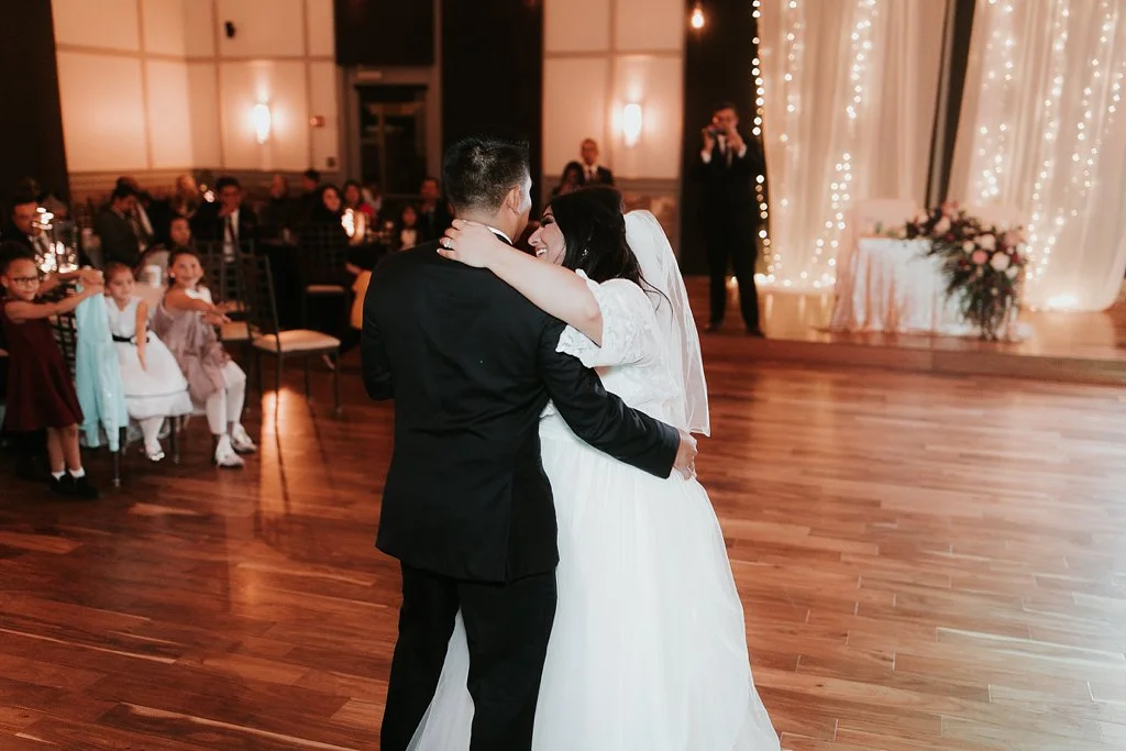 Alicia+lucia+photography+-+albuquerque+wedding+photographer+-+santa+fe+wedding+photography+-+new+mexico+wedding+photographer+-+albuquerque+winter+wedding+-+noahs+event+venue+wedding+-+noahs+event+venue+winter+wedding+-+new+mexico+winter+wedding_0108.jpg