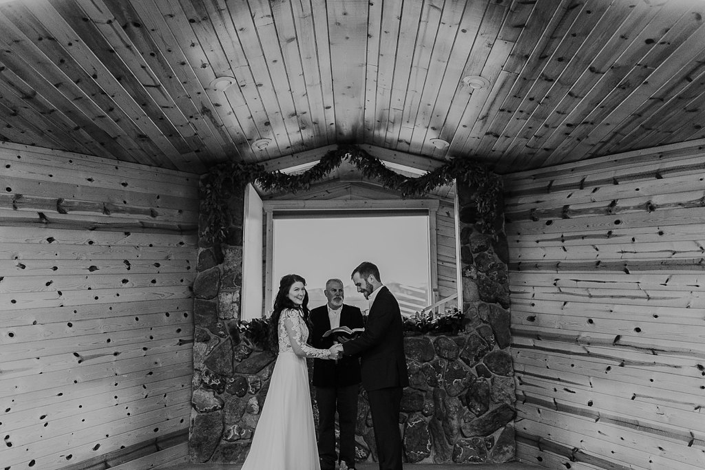 Alicia+lucia+photography+-+albuquerque+wedding+photographer+-+santa+fe+wedding+photography+-+new+mexico+wedding+photographer+-+eagles+nest+new+mexico+-+eagles+nest+wedding+-+eagles+nest+elopement+-+winter+wedding_0018.jpg