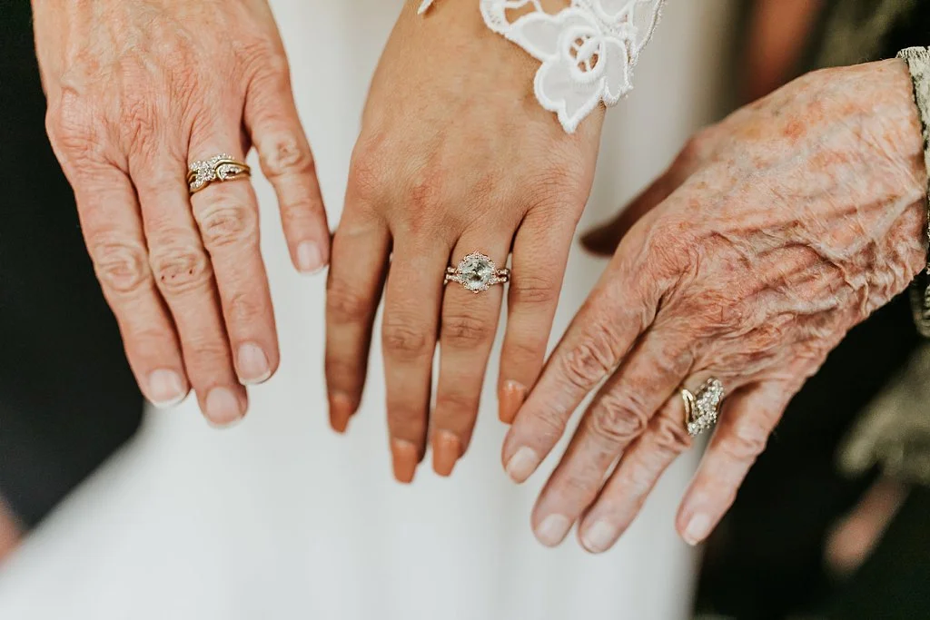 Alicia+lucia+photography+-+albuquerque+wedding+photographer+-+santa+fe+wedding+photography+-+new+mexico+wedding+photographer+-+eagles+nest+new+mexico+-+eagles+nest+wedding+-+eagles+nest+elopement+-+winter+wedding_0022.jpg