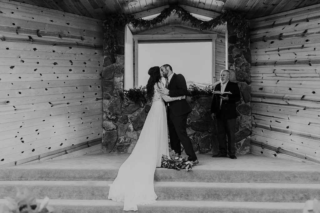 Alicia+lucia+photography+-+albuquerque+wedding+photographer+-+santa+fe+wedding+photography+-+new+mexico+wedding+photographer+-+eagles+nest+new+mexico+-+eagles+nest+wedding+-+eagles+nest+elopement+-+winter+wedding_0065.jpg
