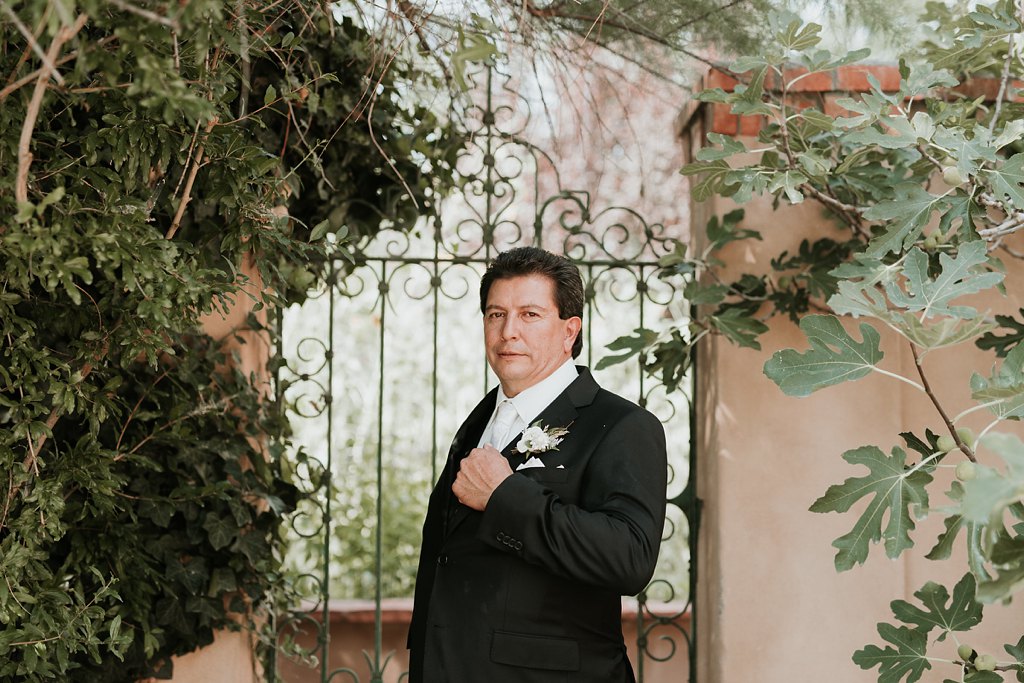 Alicia+lucia+photography+-+albuquerque+wedding+photographer+-+santa+fe+wedding+photography+-+new+mexico+wedding+photographer+-+los+poblanos+wedding+-+los+poblanos+august+wedding_0041.jpg