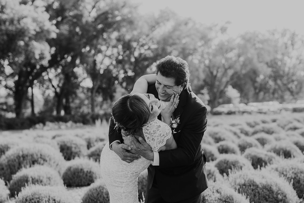Alicia+lucia+photography+-+albuquerque+wedding+photographer+-+santa+fe+wedding+photography+-+new+mexico+wedding+photographer+-+los+poblanos+wedding+-+los+poblanos+august+wedding_0080.jpg