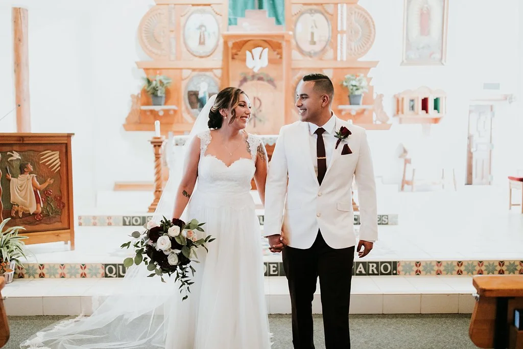 Alicia+lucia+photography+-+albuquerque+wedding+photographer+-+santa+fe+wedding+photography+-+new+mexico+wedding+photographer+-+taos+new+mexico+-+taos+wedding+-+el+monte+sagrado+wedding+-+winter+wedding_0061.jpg