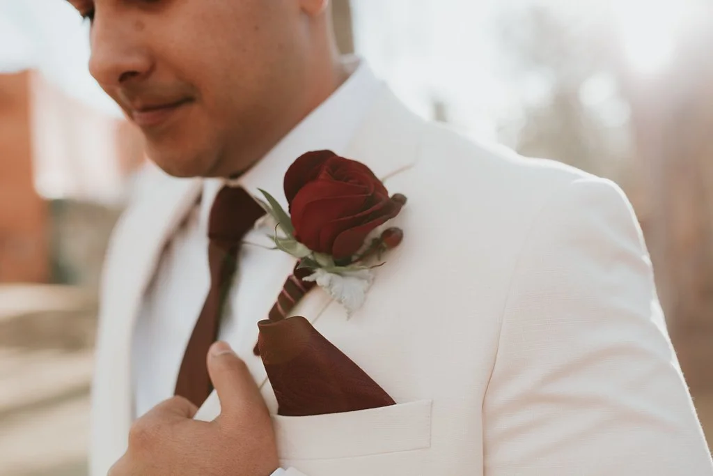 Alicia+lucia+photography+-+albuquerque+wedding+photographer+-+santa+fe+wedding+photography+-+new+mexico+wedding+photographer+-+taos+new+mexico+-+taos+wedding+-+el+monte+sagrado+wedding+-+winter+wedding_0065.jpg