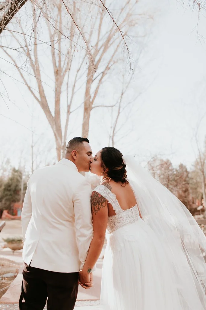 Alicia+lucia+photography+-+albuquerque+wedding+photographer+-+santa+fe+wedding+photography+-+new+mexico+wedding+photographer+-+taos+new+mexico+-+taos+wedding+-+el+monte+sagrado+wedding+-+winter+wedding_0082.jpg