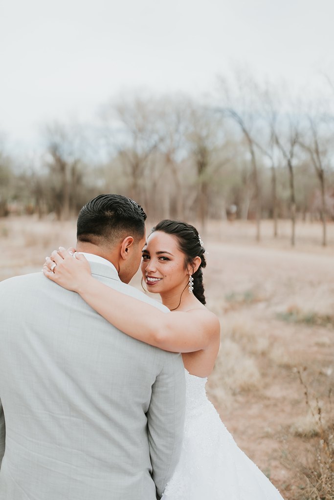 Alicia+lucia+photography+-+albuquerque+wedding+photographer+-+santa+fe+wedding+photography+-+new+mexico+wedding+photographer+-+albuquerque+wedding+-+albuquerque+winter+wedding_0056.jpg