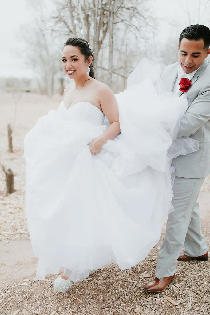 Alicia+lucia+photography+-+albuquerque+wedding+photographer+-+santa+fe+wedding+photography+-+new+mexico+wedding+photographer+-+albuquerque+wedding+-+albuquerque+winter+wedding_0077.jpg