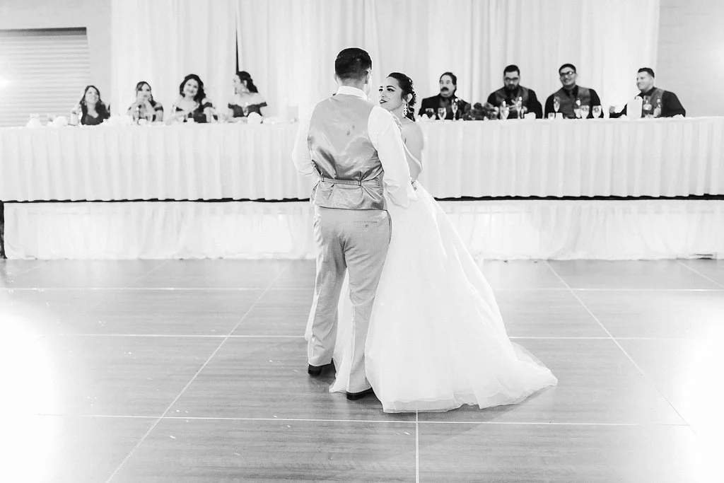 Alicia+lucia+photography+-+albuquerque+wedding+photographer+-+santa+fe+wedding+photography+-+new+mexico+wedding+photographer+-+albuquerque+wedding+-+albuquerque+winter+wedding_0091.jpg