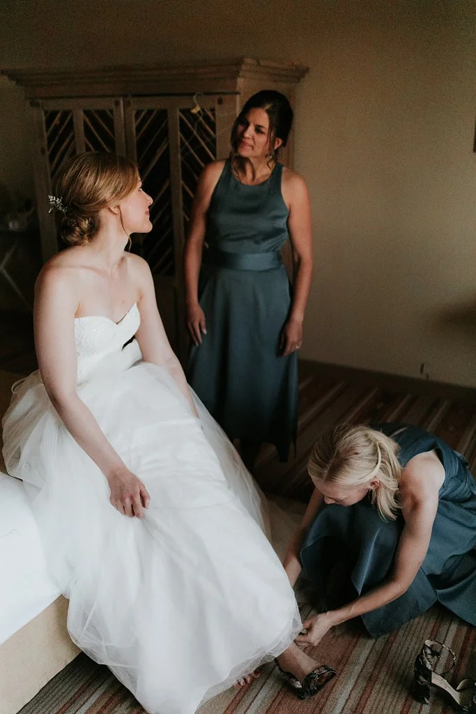 Alicia+lucia+photography+-+albuquerque+wedding+photographer+-+santa+fe+wedding+photography+-+new+mexico+wedding+photographer+-+old+town+albuquerque+wedding+-+el+zocalo+wedding+-+new+mexcio+spring+wedding_0012.jpg