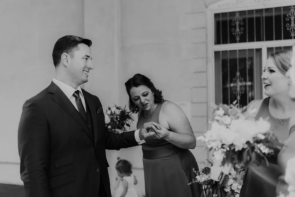 Alicia+lucia+photography+-+albuquerque+wedding+photographer+-+santa+fe+wedding+photography+-+new+mexico+wedding+photographer+-+old+town+albuquerque+wedding+-+el+zocalo+wedding+-+new+mexcio+spring+wedding_0054.jpg