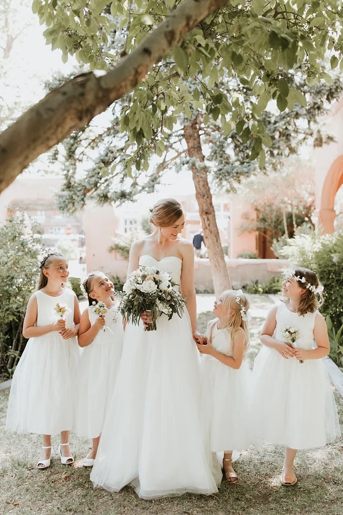 Alicia+lucia+photography+-+albuquerque+wedding+photographer+-+santa+fe+wedding+photography+-+new+mexico+wedding+photographer+-+old+town+albuquerque+wedding+-+el+zocalo+wedding+-+new+mexcio+spring+wedding_0057.jpg