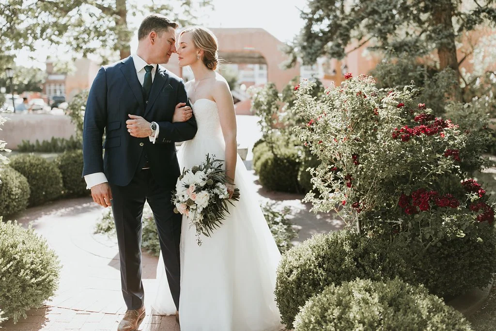 Alicia+lucia+photography+-+albuquerque+wedding+photographer+-+santa+fe+wedding+photography+-+new+mexico+wedding+photographer+-+old+town+albuquerque+wedding+-+el+zocalo+wedding+-+new+mexcio+spring+wedding_0064.jpg