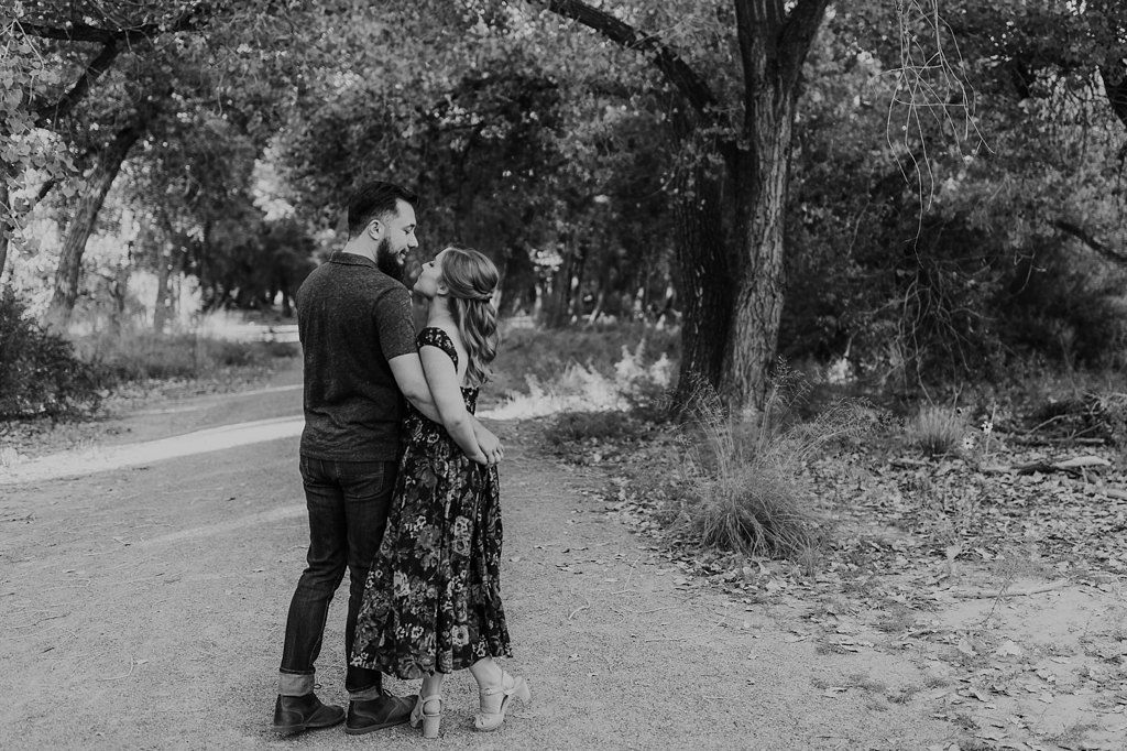 Alicia+lucia+photography+-+albuquerque+wedding+photographer+-+santa+fe+wedding+photography+-+new+mexico+wedding+photographer+-+new+mexcio+engagement+-+fall+engagement+-+sarabande+bnb+wedding_0031.jpg