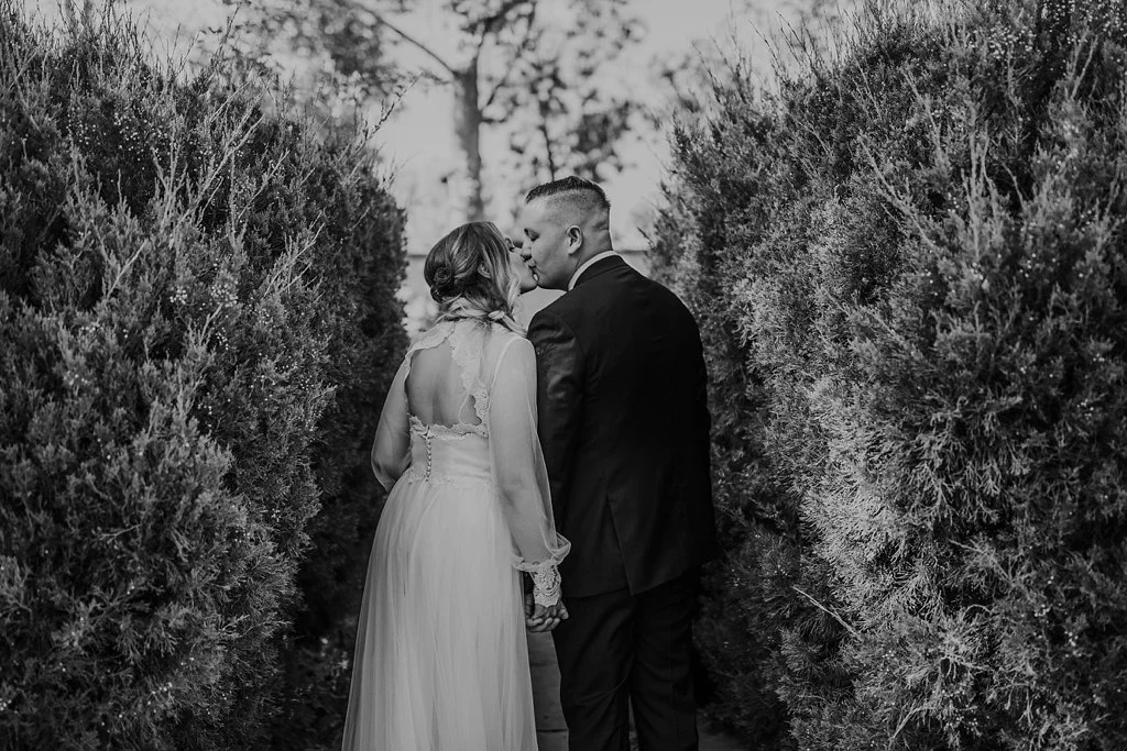 Alicia+lucia+photography+-+albuquerque+wedding+photographer+-+santa+fe+wedding+photography+-+new+mexico+wedding+photographer+-+los+poblanos+wedding+-+los+poblanos+summer+wedding+-+rainy+los+poblanos+wedding_0083.jpg