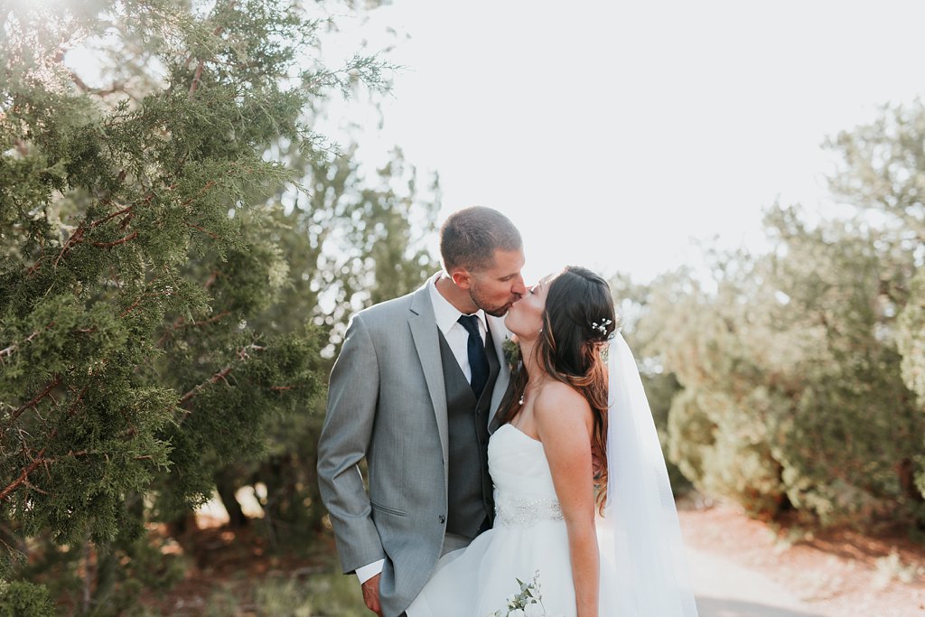 Alicia+lucia+photography+-+albuquerque+wedding+photographer+-+santa+fe+wedding+photography+-+new+mexico+wedding+photographer+-+albuquerque+wedding+-+paako+ridge+golf+club+-+paako+ridge+golf+club+wedding_0066.jpg