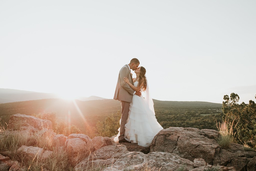 Alicia+lucia+photography+-+albuquerque+wedding+photographer+-+santa+fe+wedding+photography+-+new+mexico+wedding+photographer+-+albuquerque+wedding+-+paako+ridge+golf+club+-+paako+ridge+golf+club+wedding_0072.jpg