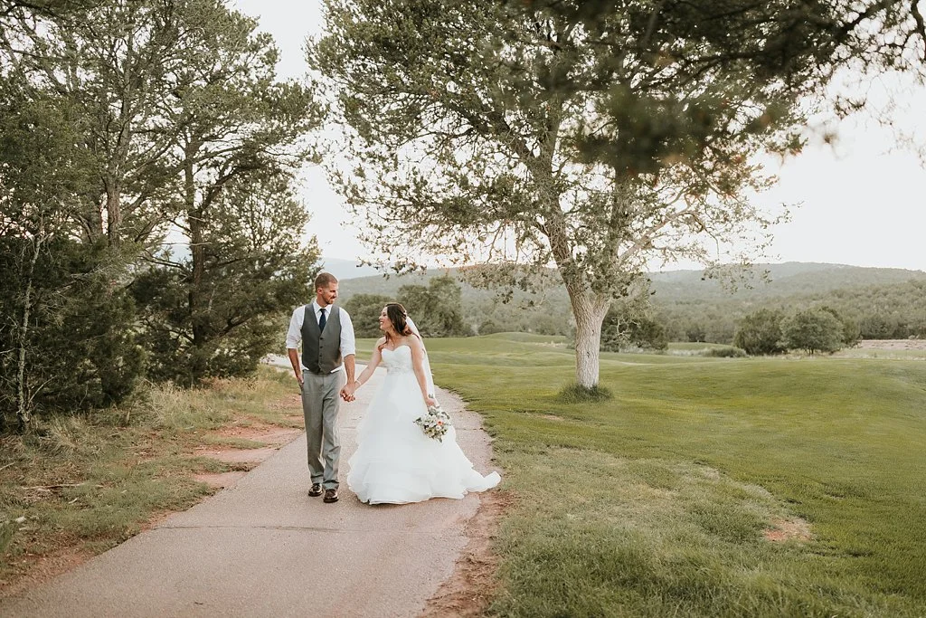 Alicia+lucia+photography+-+albuquerque+wedding+photographer+-+santa+fe+wedding+photography+-+new+mexico+wedding+photographer+-+albuquerque+wedding+-+paako+ridge+golf+club+-+paako+ridge+golf+club+wedding_0083.jpg
