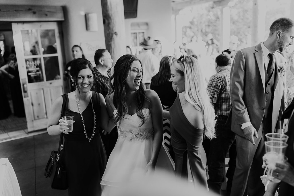 Alicia+lucia+photography+-+albuquerque+wedding+photographer+-+santa+fe+wedding+photography+-+new+mexico+wedding+photographer+-+albuquerque+wedding+-+paako+ridge+golf+club+-+paako+ridge+golf+club+wedding_0100.jpg