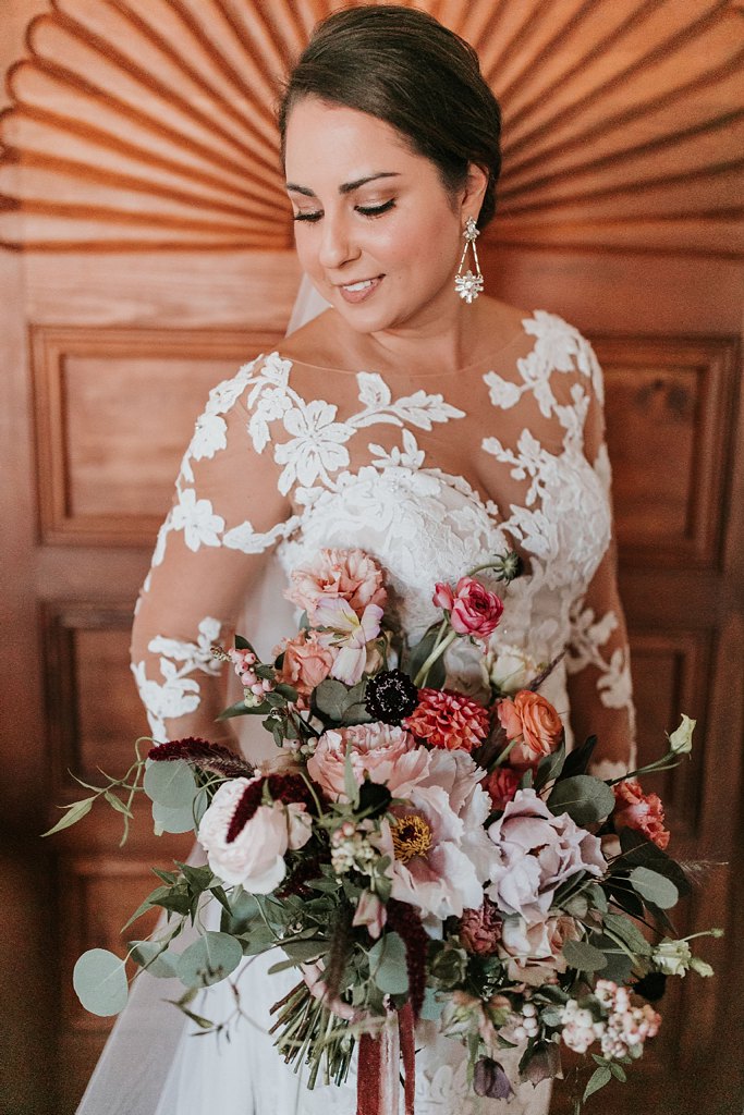 Alicia+lucia+photography+-+albuquerque+wedding+photographer+-+santa+fe+wedding+photography+-+new+mexico+wedding+photographer+-+new+mexico+wedding+-+santa+fe+wedding+-+la+fonda+wedding+-+la+fonda+fall+wedding_0027.jpg