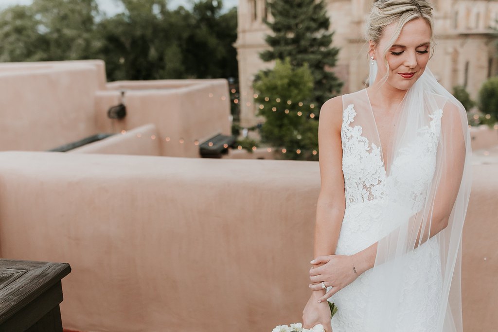 Alicia+lucia+photography+-+albuquerque+wedding+photographer+-+santa+fe+wedding+photography+-+new+mexico+wedding+photographer+-+new+mexico+wedding+-+santa+fe+wedding+-+la+fonda+santa+fe+-+la+fonda+wedding+-+loretto+chapel+wedding_0022.jpg