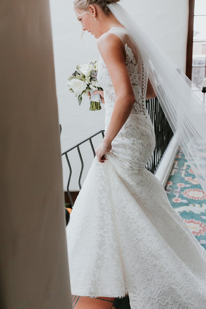 Alicia+lucia+photography+-+albuquerque+wedding+photographer+-+santa+fe+wedding+photography+-+new+mexico+wedding+photographer+-+new+mexico+wedding+-+santa+fe+wedding+-+la+fonda+santa+fe+-+la+fonda+wedding+-+loretto+chapel+wedding_0041.jpg
