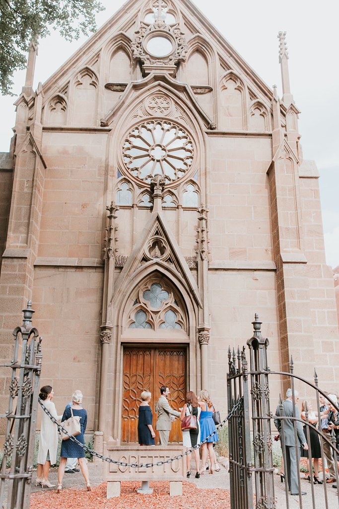 Alicia+lucia+photography+-+albuquerque+wedding+photographer+-+santa+fe+wedding+photography+-+new+mexico+wedding+photographer+-+new+mexico+wedding+-+santa+fe+wedding+-+la+fonda+santa+fe+-+la+fonda+wedding+-+loretto+chapel+wedding_0050.jpg