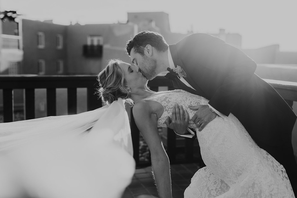 Alicia+lucia+photography+-+albuquerque+wedding+photographer+-+santa+fe+wedding+photography+-+new+mexico+wedding+photographer+-+new+mexico+wedding+-+santa+fe+wedding+-+la+fonda+santa+fe+-+la+fonda+wedding+-+loretto+chapel+wedding_0094.jpg