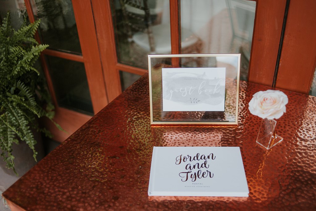 Alicia+lucia+photography+-+albuquerque+wedding+photographer+-+santa+fe+wedding+photography+-+new+mexico+wedding+photographer+-+new+mexico+wedding+-+la+fonda+on+the+plaza+-+la+fonda+late+summer+wedding_0027.jpg