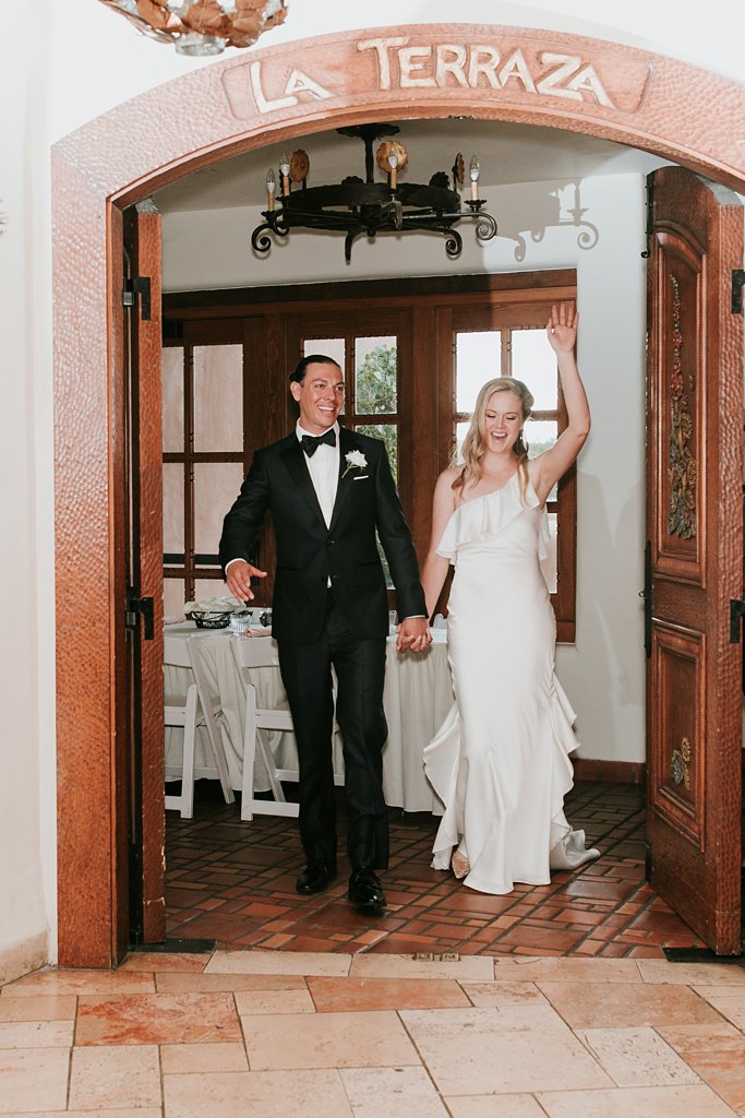Alicia+lucia+photography+-+albuquerque+wedding+photographer+-+santa+fe+wedding+photography+-+new+mexico+wedding+photographer+-+new+mexico+wedding+-+la+fonda+on+the+plaza+-+la+fonda+late+summer+wedding_0097.jpg