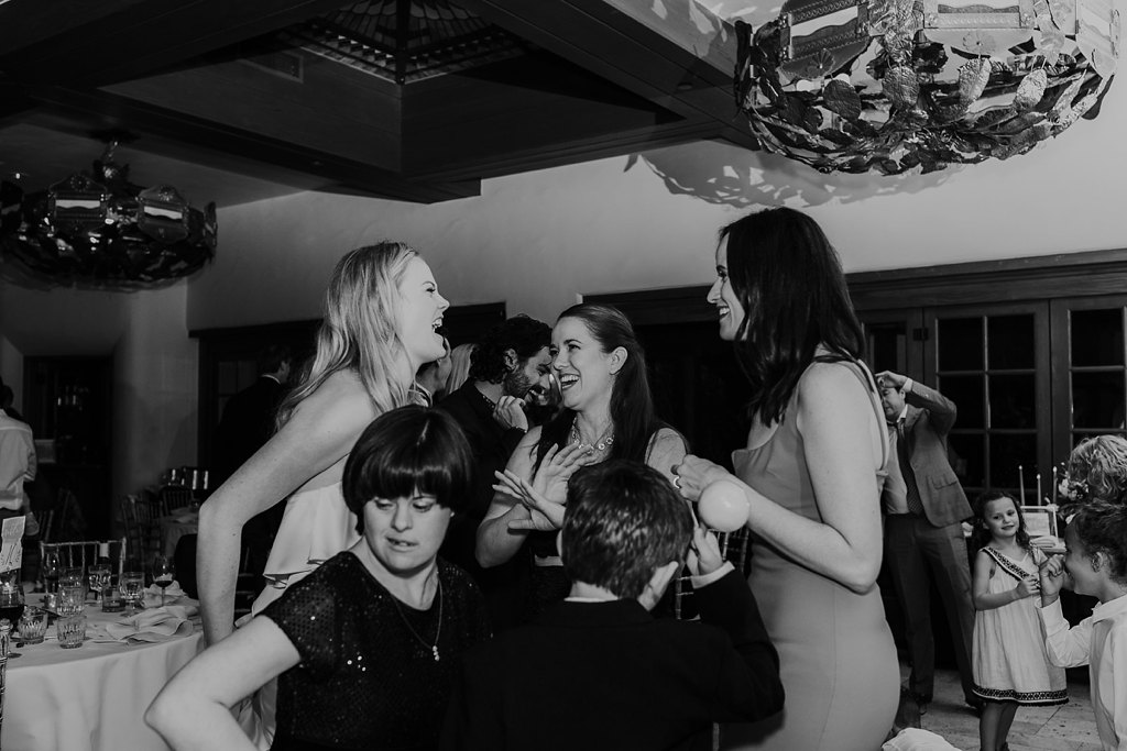 Alicia+lucia+photography+-+albuquerque+wedding+photographer+-+santa+fe+wedding+photography+-+new+mexico+wedding+photographer+-+new+mexico+wedding+-+la+fonda+on+the+plaza+-+la+fonda+late+summer+wedding_0109.jpg