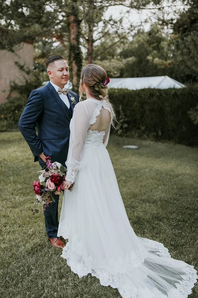 Alicia+lucia+photography+-+albuquerque+wedding+photographer+-+santa+fe+wedding+photography+-+new+mexico+wedding+photographer+-+new+mexico+wedding+-+santa+fe+wedding+-+albuquerque+wedding+-+wedding+dresses+-+fall+wedding+dress_0018.jpg