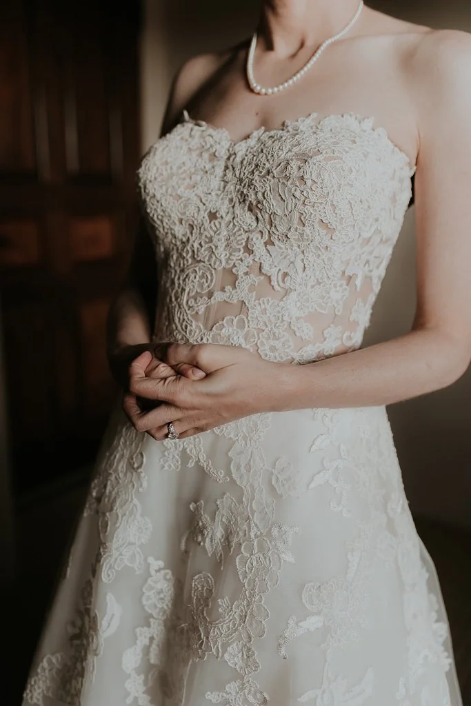 Alicia+lucia+photography+-+albuquerque+wedding+photographer+-+santa+fe+wedding+photography+-+new+mexico+wedding+photographer+-+new+mexico+wedding+-+santa+fe+wedding+-+albuquerque+wedding+-+bridal+accessories_0043.jpg