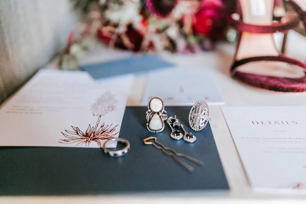 Alicia+lucia+photography+-+albuquerque+wedding+photographer+-+santa+fe+wedding+photography+-+new+mexico+wedding+photographer+-+new+mexico+wedding+-+santa+fe+wedding+-+albuquerque+wedding+-+bridal+accessories_0058.jpg