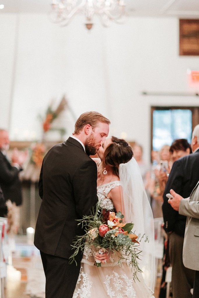 Alicia+lucia+photography+-+albuquerque+wedding+photographer+-+santa+fe+wedding+photography+-+new+mexico+wedding+photographer+-+new+mexico+wedding+-+santa+fe+wedding+-+la+posada+santa+fe+-+la+posada+wedding+-+la+posada+fall+wedding_0061.jpg