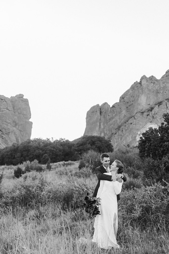 Alicia+lucia+photography+-+albuquerque+wedding+photographer+-+santa+fe+wedding+photography+-+new+mexico+wedding+photographer+-+colorado+wedding+-+colorado+springs+wedding+-+garden+of+the+gods+wedding_0069.jpg