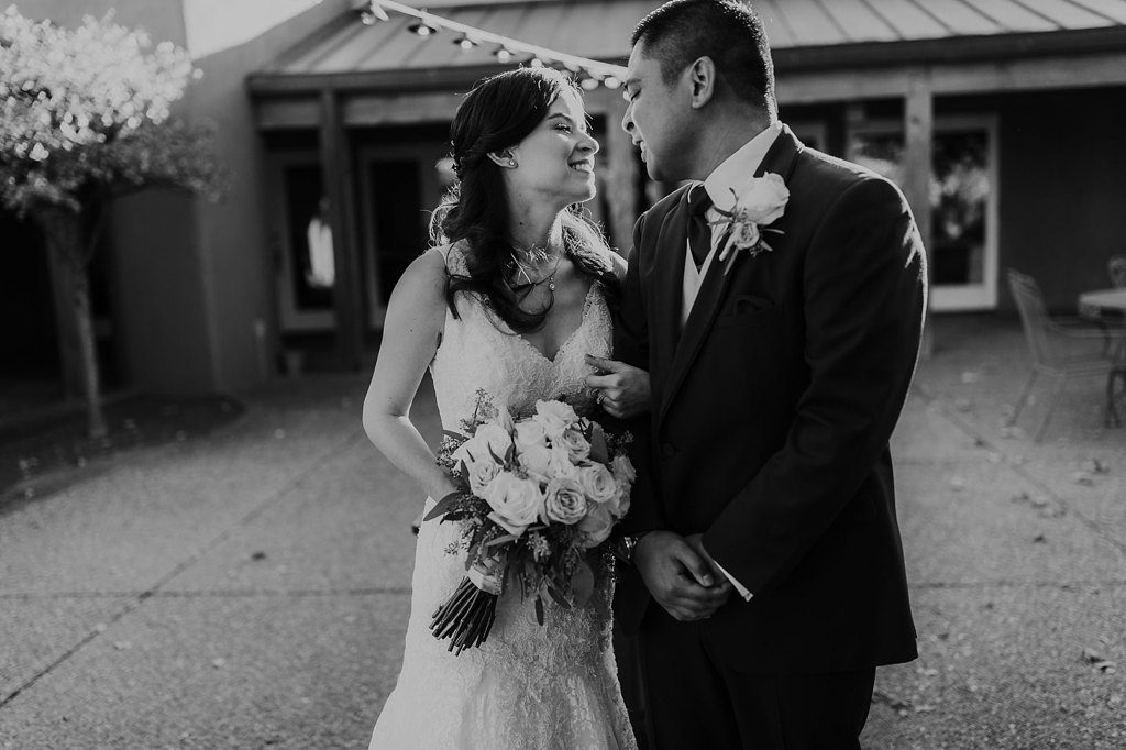 Alicia+lucia+photography+-+albuquerque+wedding+photographer+-+santa+fe+wedding+photography+-+new+mexico+wedding+photographer+-+new+mexico+wedding+-+prairie+star+wedding+-+santa+ana+star+wedding_0064.jpg