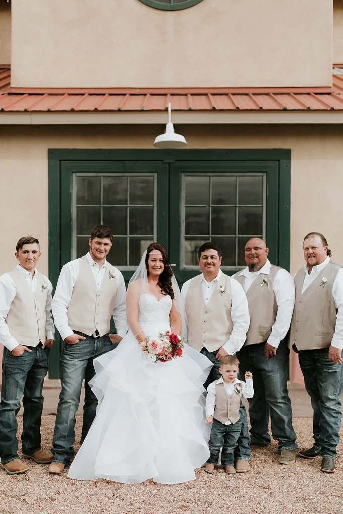 Alicia+lucia+photography+-+albuquerque+wedding+photographer+-+santa+fe+wedding+photography+-+new+mexico+wedding+photographer+-+new+mexico+wedding+-+groomsmen+-+groomsmen+style+-+wedding+style_0056.jpg