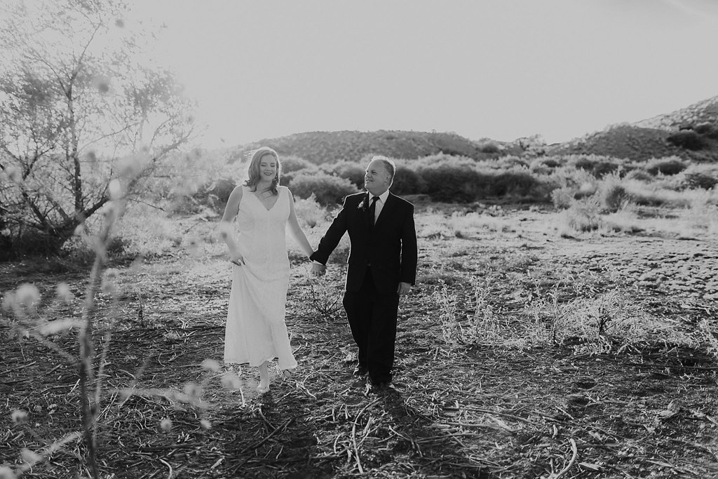 Alicia+lucia+photography+-+albuquerque+wedding+photographer+-+santa+fe+wedding+photography+-+new+mexico+wedding+photographer+-+new+mexico+wedding+-+elopement+-+new+mexico+elopement+-+intimate+wedding_0070.jpg