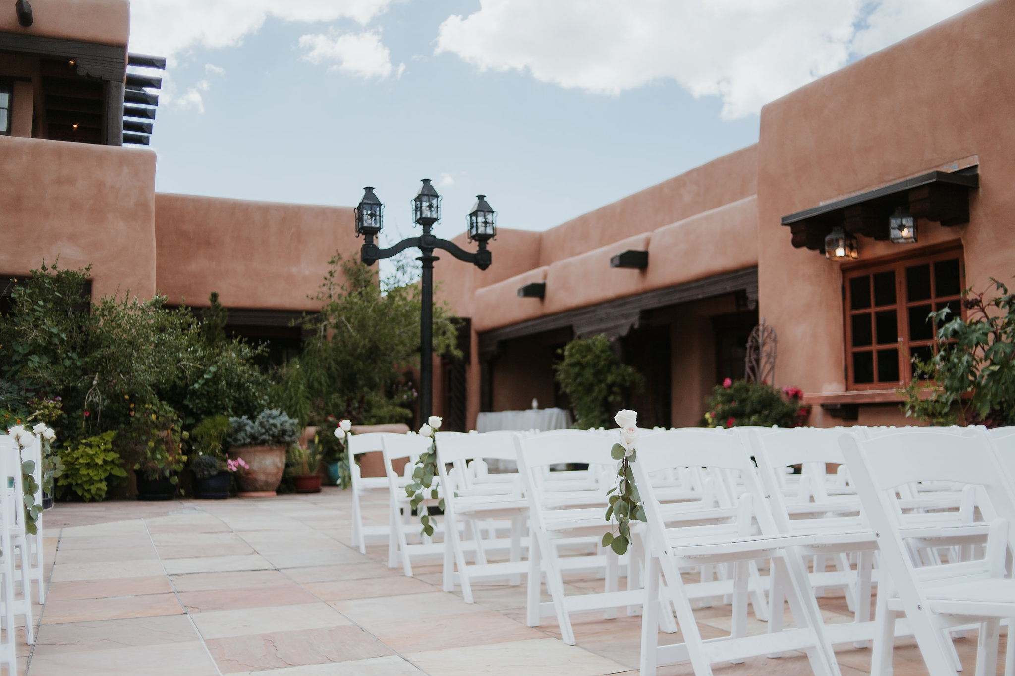 Alicia+lucia+photography+-+albuquerque+wedding+photographer+-+santa+fe+wedding+photography+-+new+mexico+wedding+photographer+-+new+mexico+wedding+-+engagement+-+santa+fe+wedding+-+la+fonda+on+the+plaza+-+la+fonda+wedding_0019.jpg