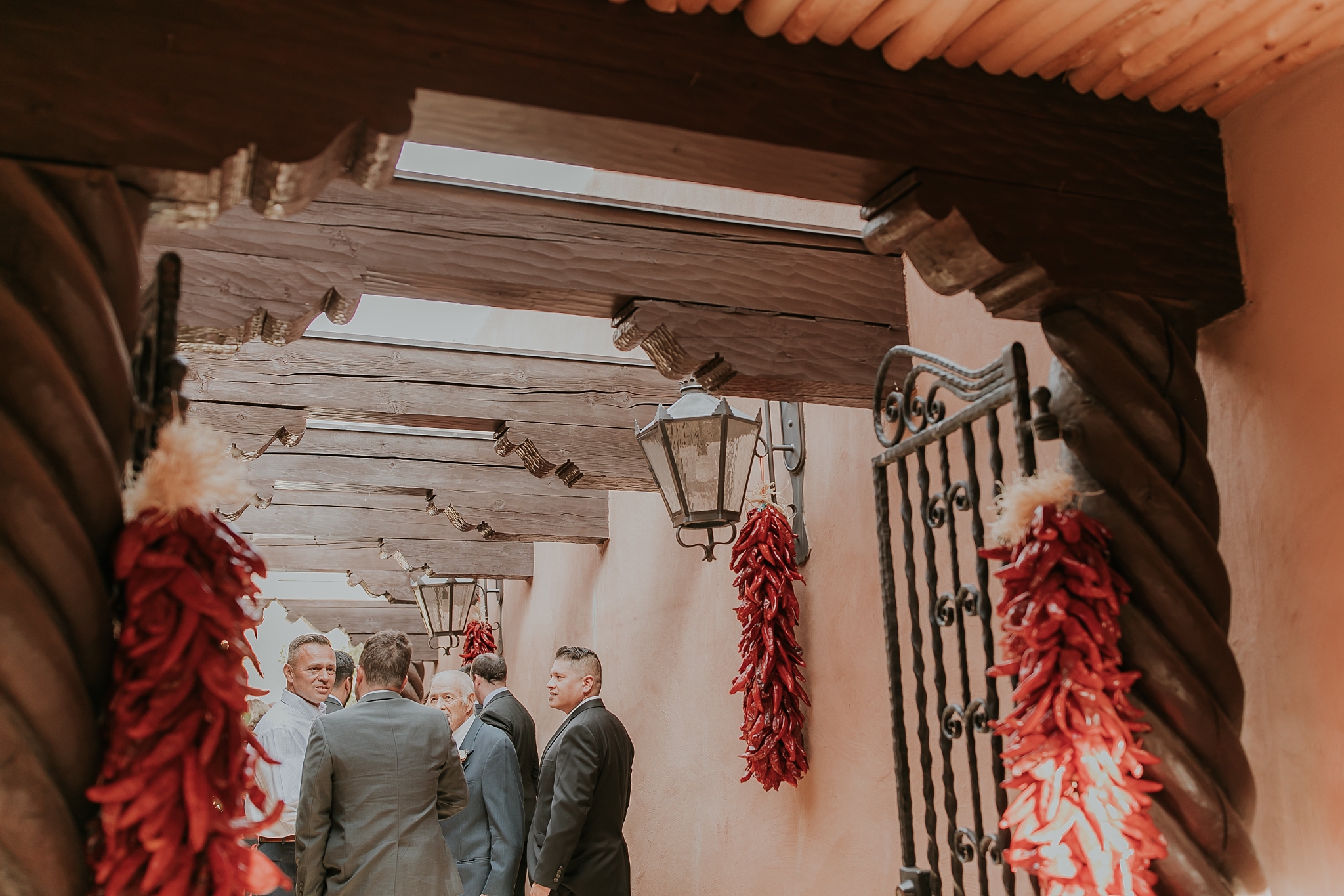 Alicia+lucia+photography+-+albuquerque+wedding+photographer+-+santa+fe+wedding+photography+-+new+mexico+wedding+photographer+-+new+mexico+wedding+-+engagement+-+santa+fe+wedding+-+la+fonda+on+the+plaza+-+la+fonda+wedding_0072.jpg