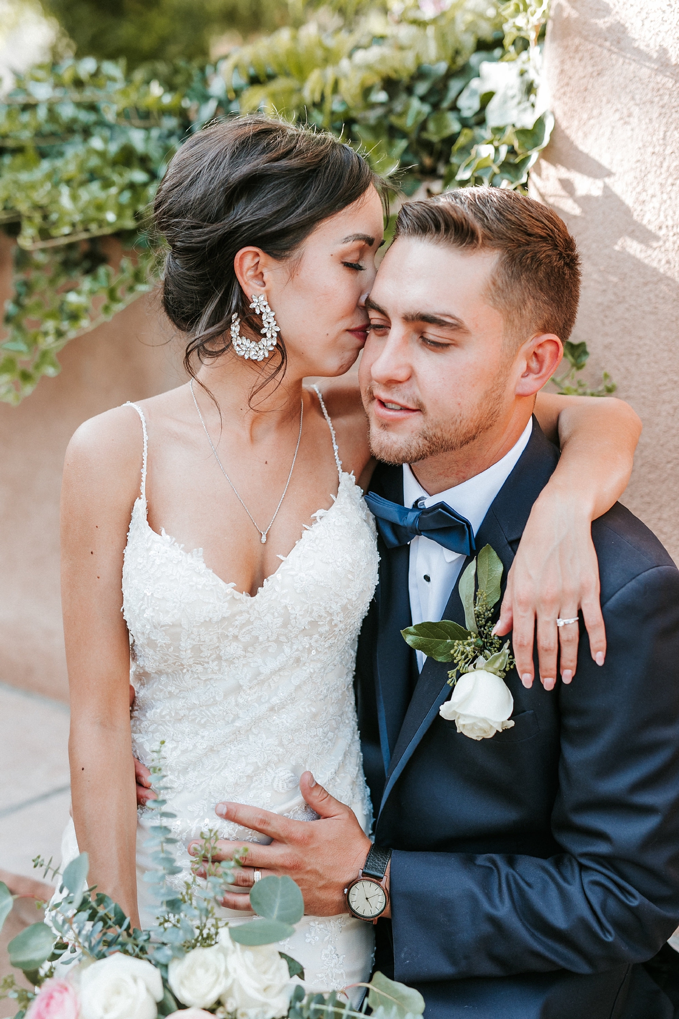 Alicia+lucia+photography+-+albuquerque+wedding+photographer+-+santa+fe+wedding+photography+-+new+mexico+wedding+photographer+-+new+mexico+wedding+-+wedding+-+groom+-+groom+style+-+wedding+style_0047.jpg