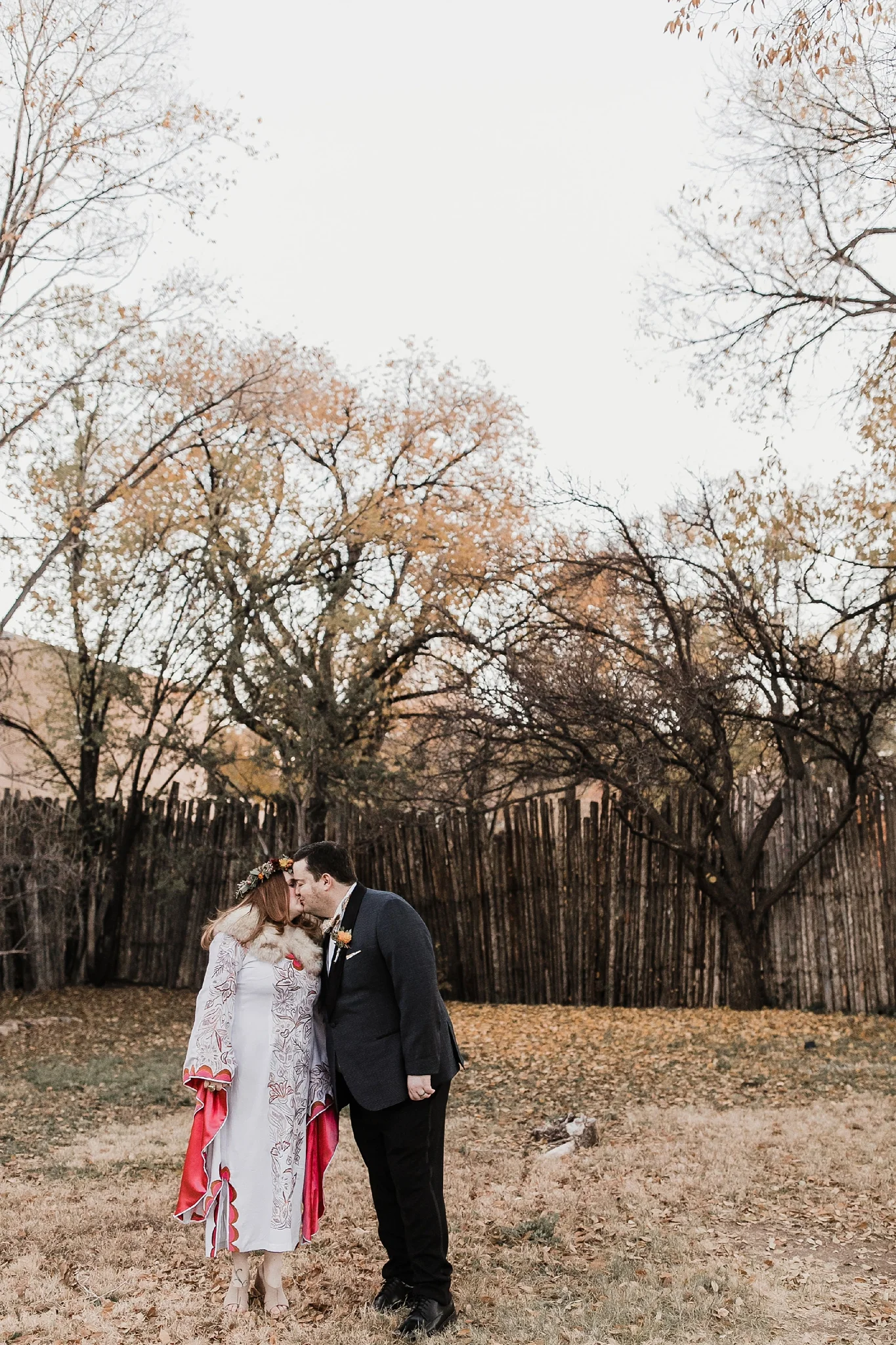Alicia+lucia+photography+-+albuquerque+wedding+photographer+-+santa+fe+wedding+photography+-+new+mexico+wedding+photographer+-+new+mexico+wedding+-+santa+fe+wedding+-+eldorado+hotel+wedding+-+fall+wedding+-+non+traditional+wedding_0042.jpg