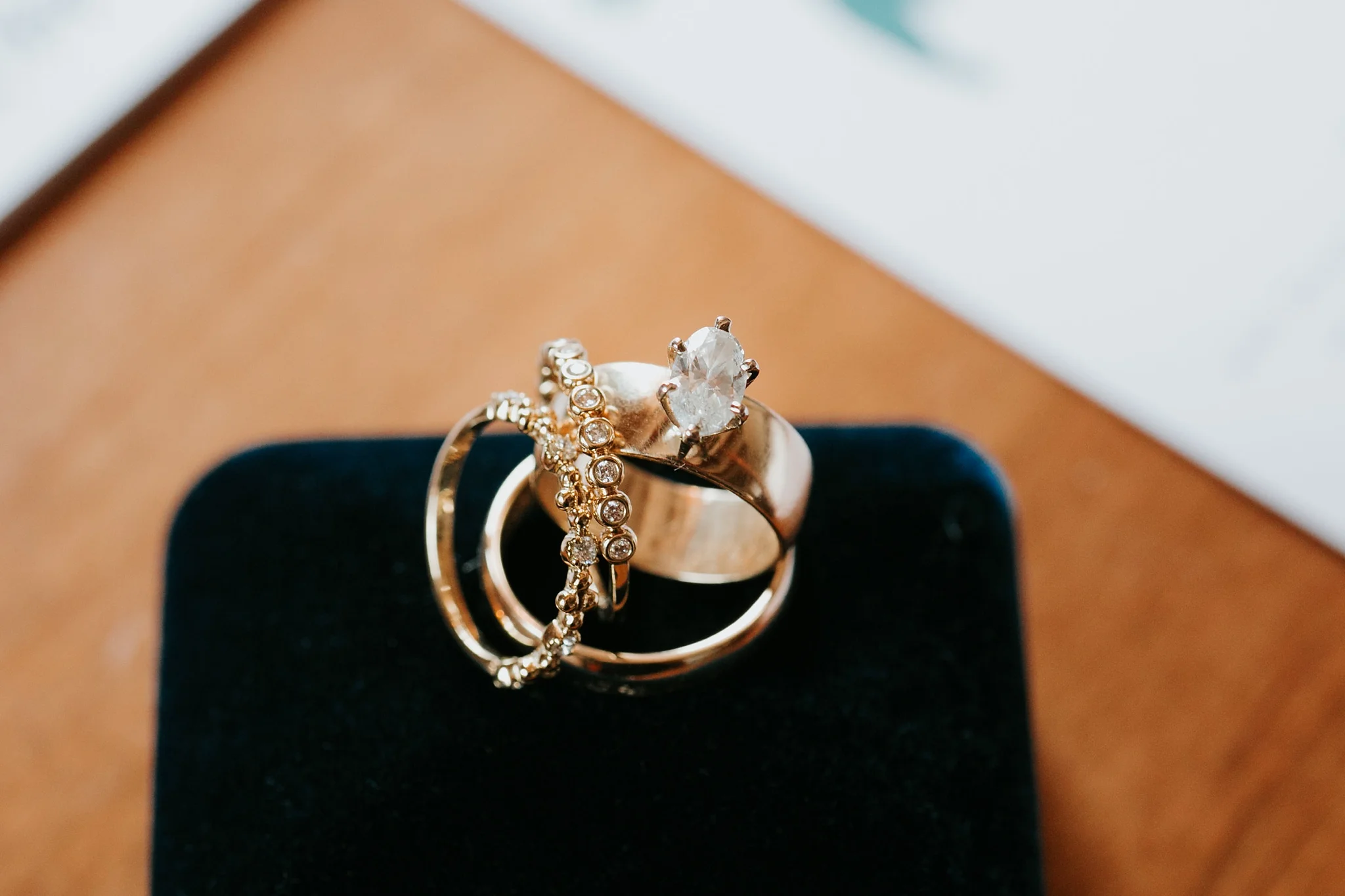 Alicia+lucia+photography+-+albuquerque+wedding+photographer+-+santa+fe+wedding+photography+-+new+mexico+wedding+photographer+-+new+mexico+wedding+-+santa+fe+wedding+-+albuquerque+wedding+-+wedding+rings+-+engagement+rings_0010.jpg