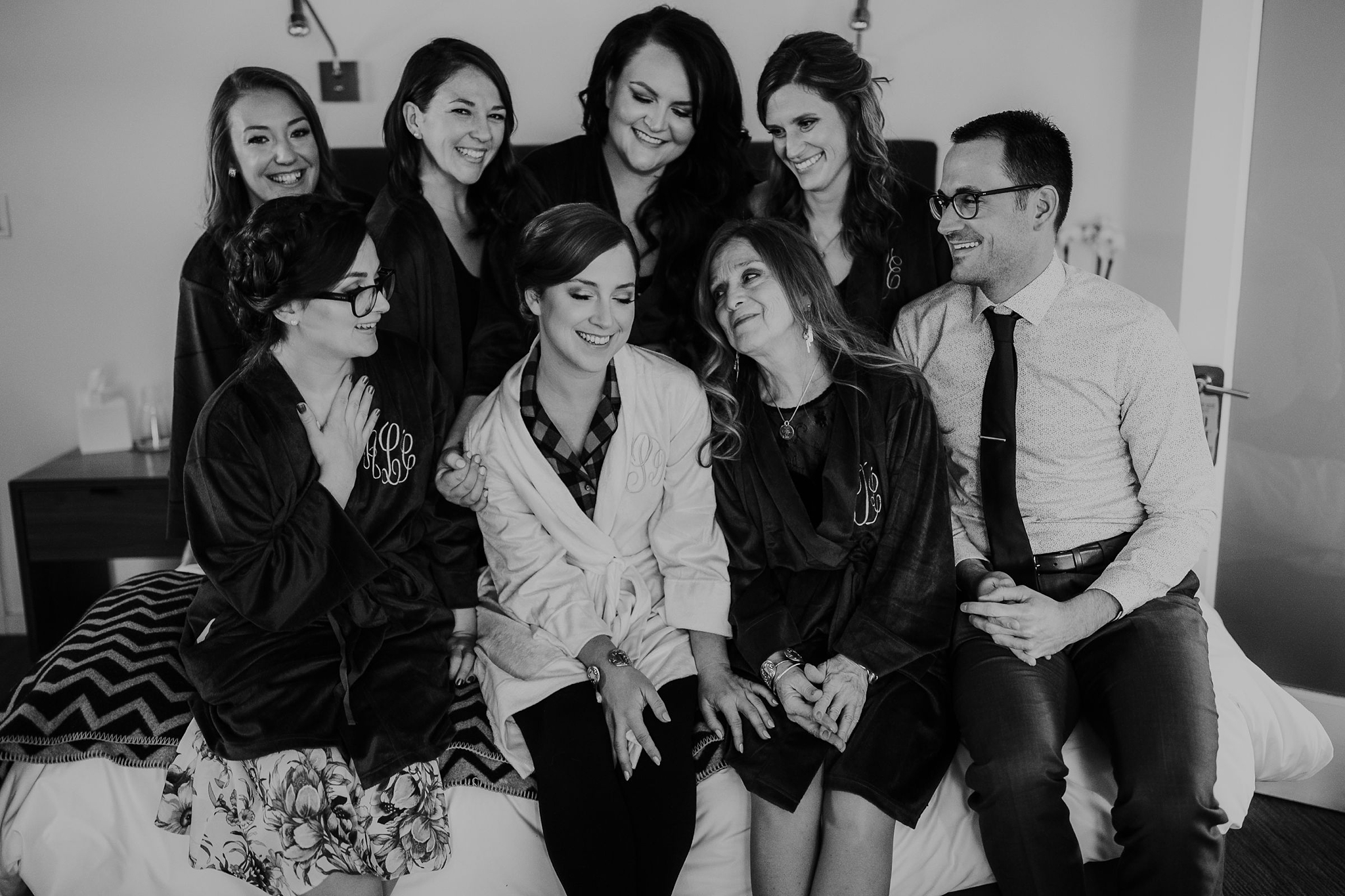 Alicia+lucia+photography+-+albuquerque+wedding+photographer+-+santa+fe+wedding+photography+-+new+mexico+wedding+photographer+-+albuquerque+wedding+-+sarabande+bed+breakfast+-+bed+and+breakfast+wedding_0010.jpg