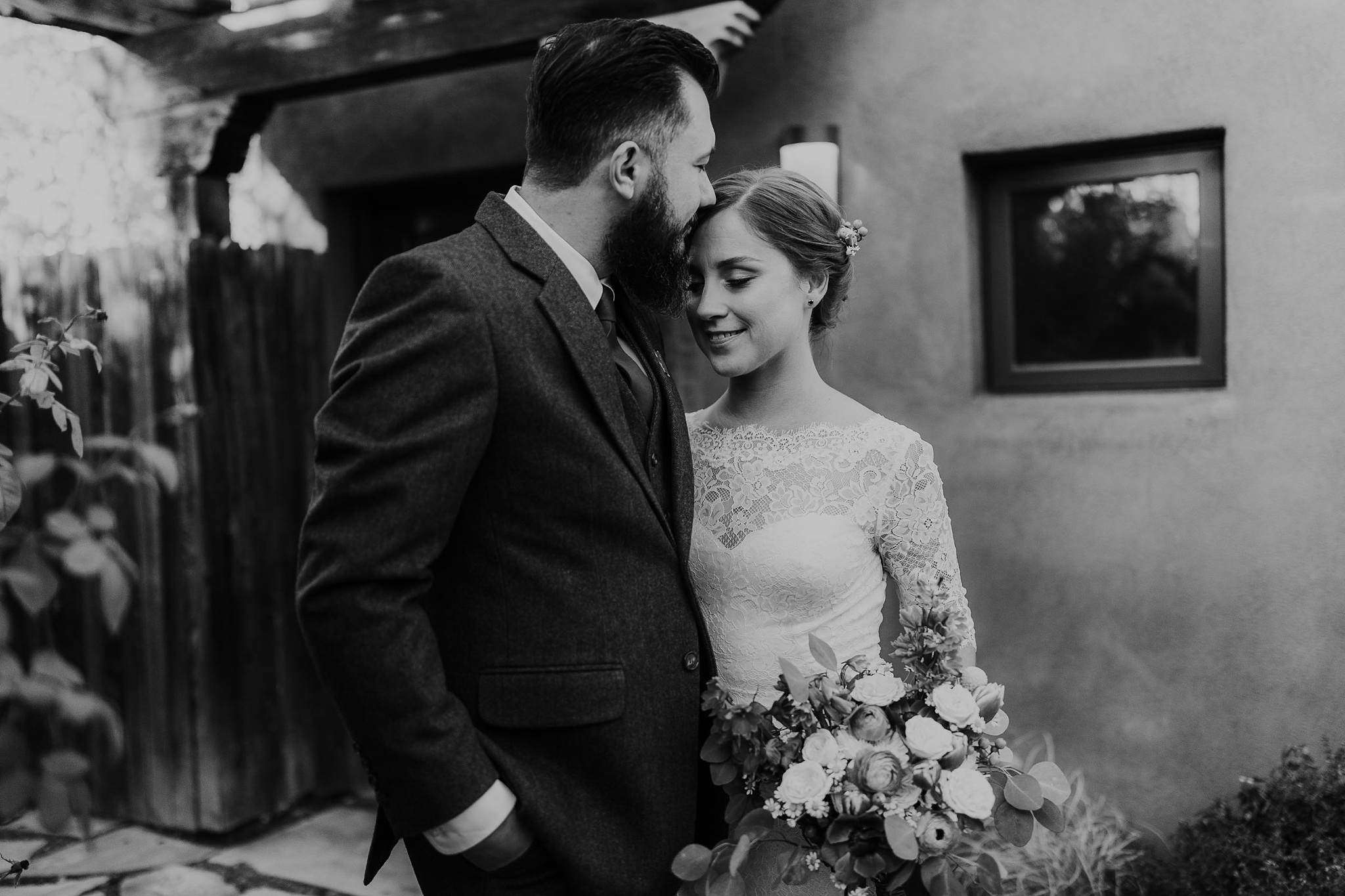 Alicia+lucia+photography+-+albuquerque+wedding+photographer+-+santa+fe+wedding+photography+-+new+mexico+wedding+photographer+-+albuquerque+wedding+-+sarabande+bed+breakfast+-+bed+and+breakfast+wedding_0031.jpg