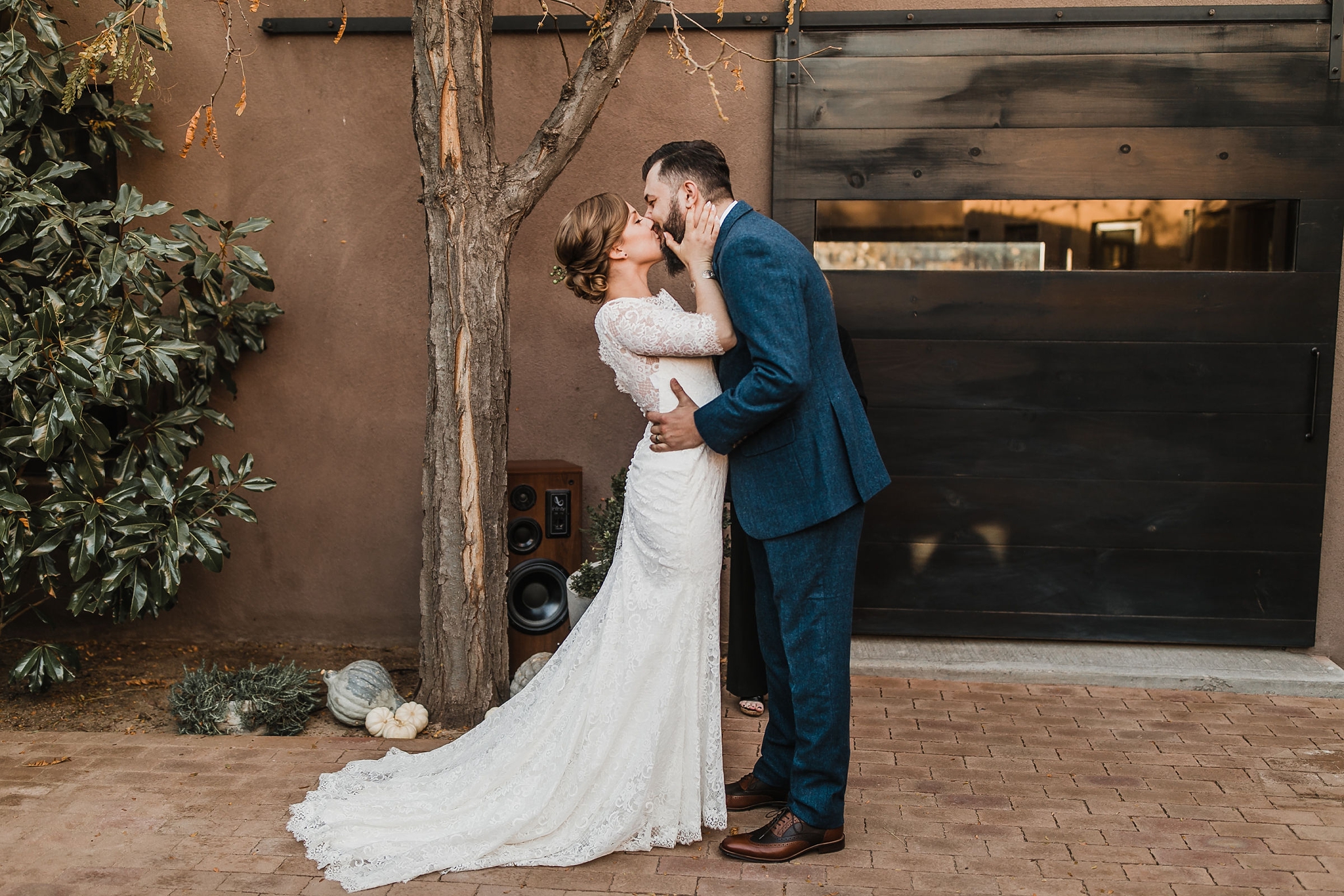 Alicia+lucia+photography+-+albuquerque+wedding+photographer+-+santa+fe+wedding+photography+-+new+mexico+wedding+photographer+-+albuquerque+wedding+-+sarabande+bed+breakfast+-+bed+and+breakfast+wedding_0058.jpg